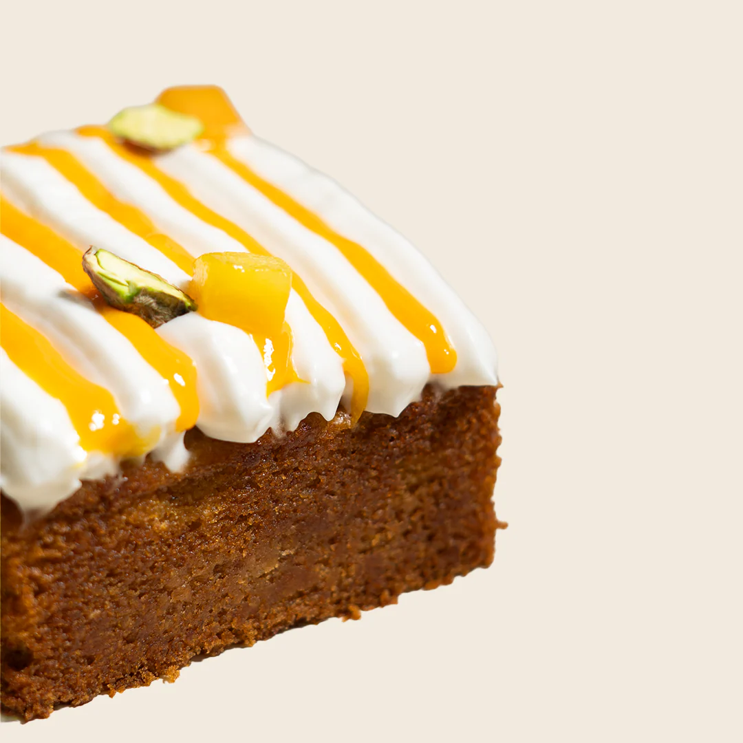 Mango & Vanilla Cake - Image 4